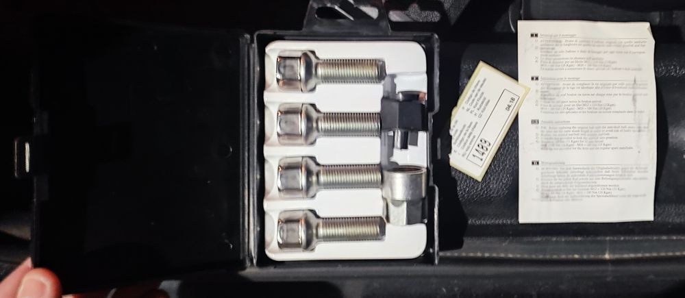 Parafuso Segurança
M14X1.5 FARAD STIL BULL