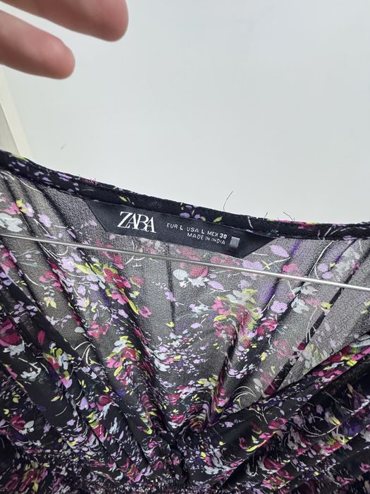 Сукні Zara розмір L