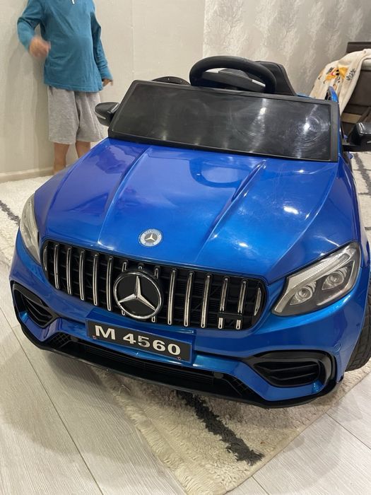 Продам детский автомобиль