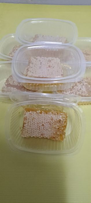 Favos de mel a granel