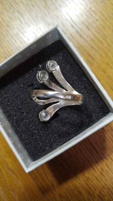 Серебряное кольцо