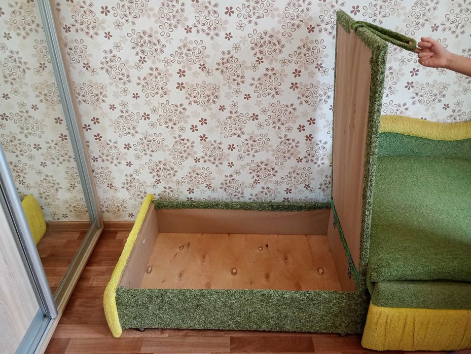 Продам розкладні м'які ліжка. Самовивіз