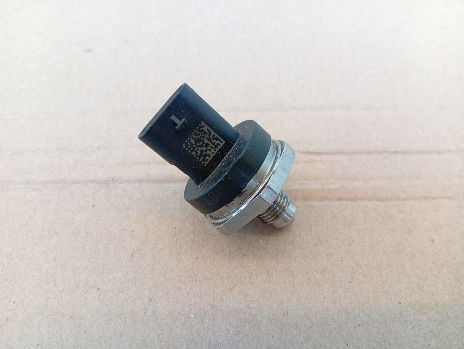 Датчик тиску б/в 8631820 0261547002