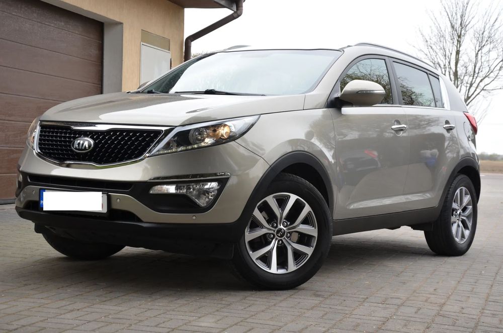 Kia Sportage 1.6 Gdi 2WD Lift Ledy Model 2015 Navi Kamera Skóra 100%Bezwypadek