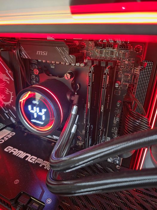 PC Gaming High-End | RTX 5080 16GB | Ryzen 7 9800X3D | 32GB DDR5 | 2TB 990 PRO