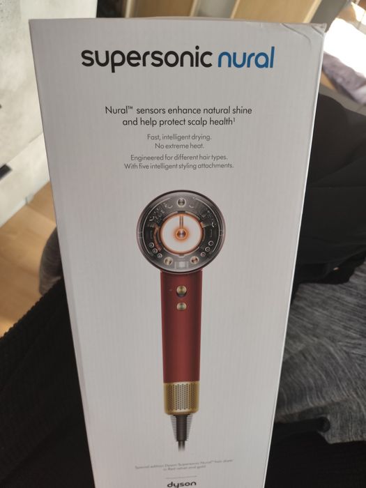Dyson Supersonic Nural suszarka do włosów