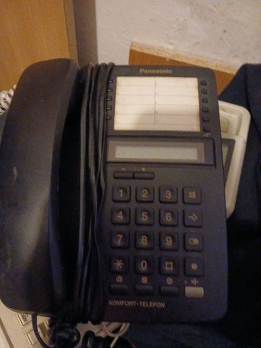 telefon retro z przeszłości