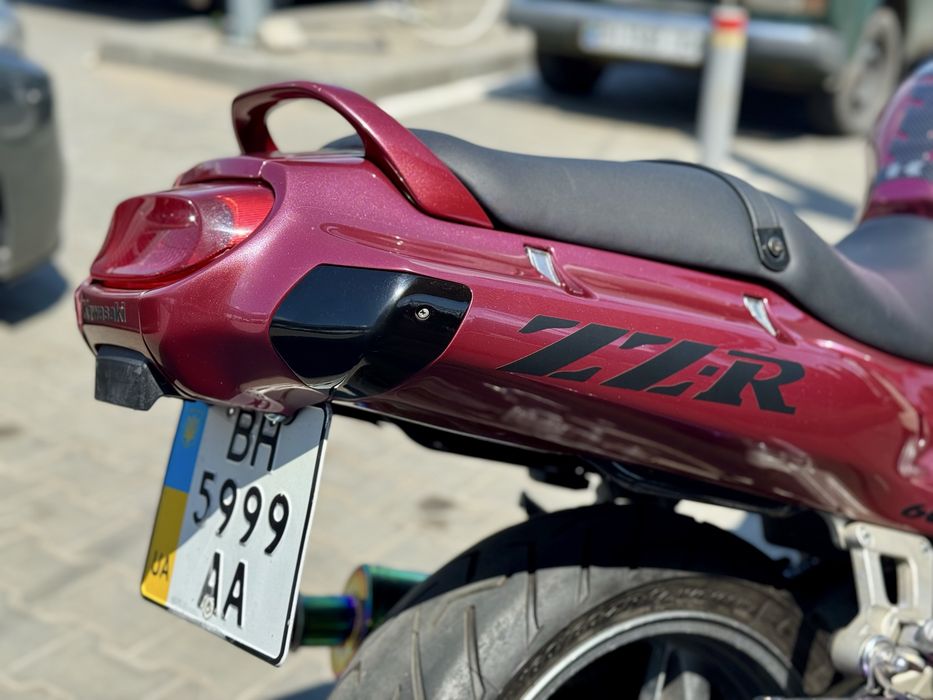 Kawasaki ZZR  600