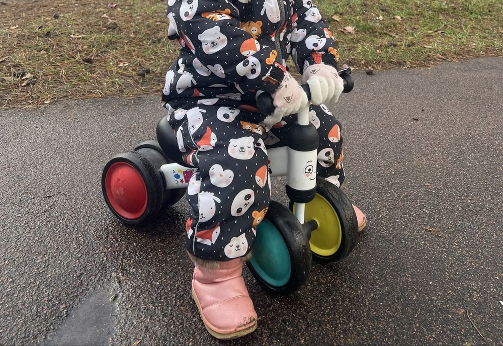 Продам беговел десткий