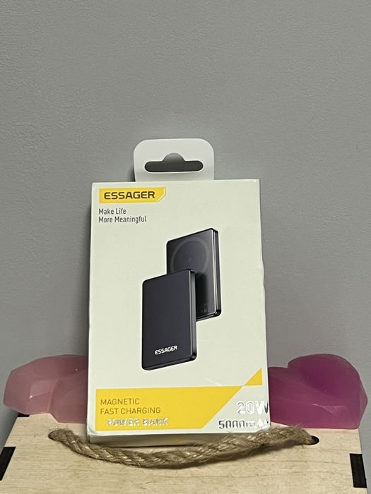 Essager Thin Wireless Power Bank MagSafe 20W 5000mAh, Колір Natural Titanium