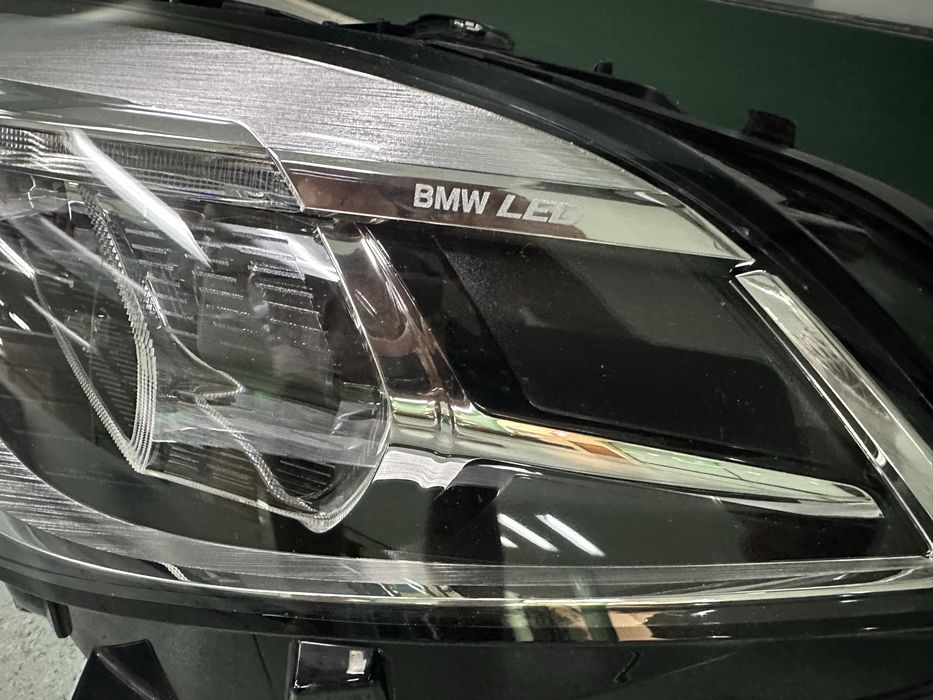 Optica bmw F40 LED como nova