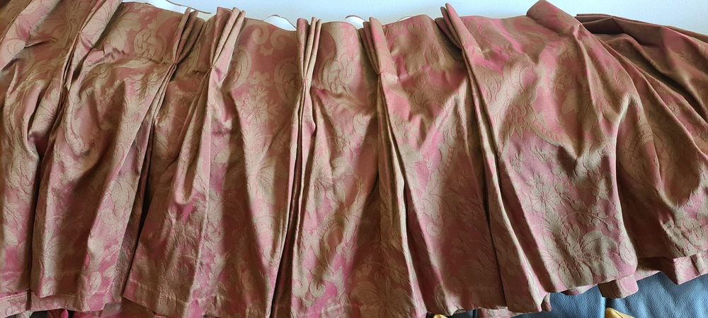 Cortinados já feitos, usados nas em bom estado om