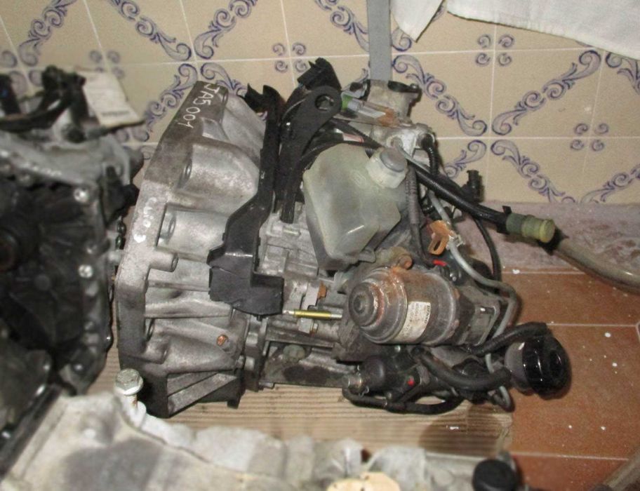 Caixa velocidades auto para Renault Clio III 1.5 dci (2010) JA5001 7701723310