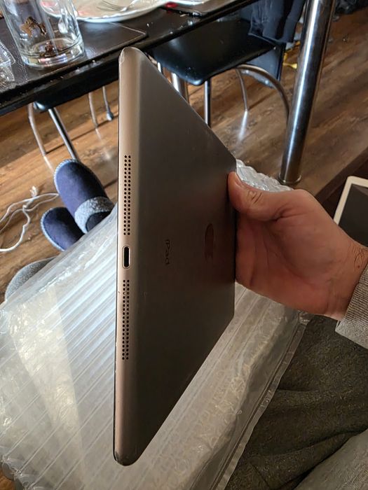 Ipad air 1 16gb черный и белый