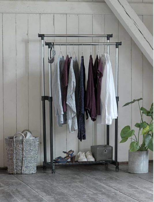 Стійка (вішалка) для одягу