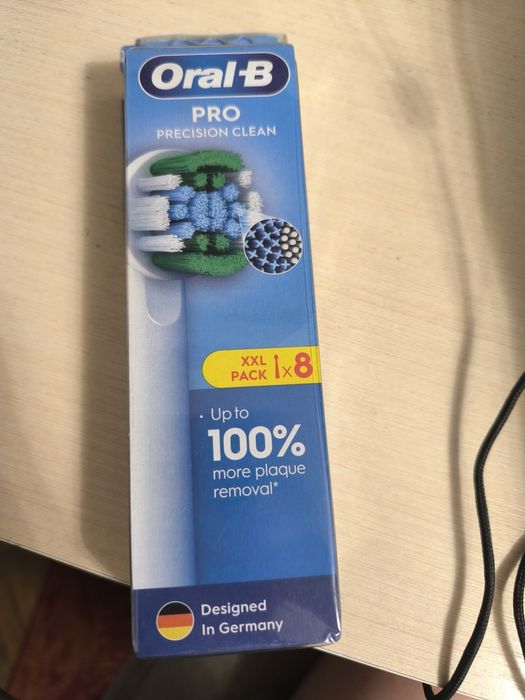 Насадка Oral-B Precision Clean