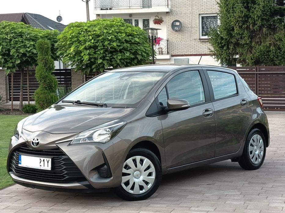 TOYOTA YARIS 1,0 BEN**Salon PL**Pierwszy Wł**Niski Przebieg  *Serwis Aso