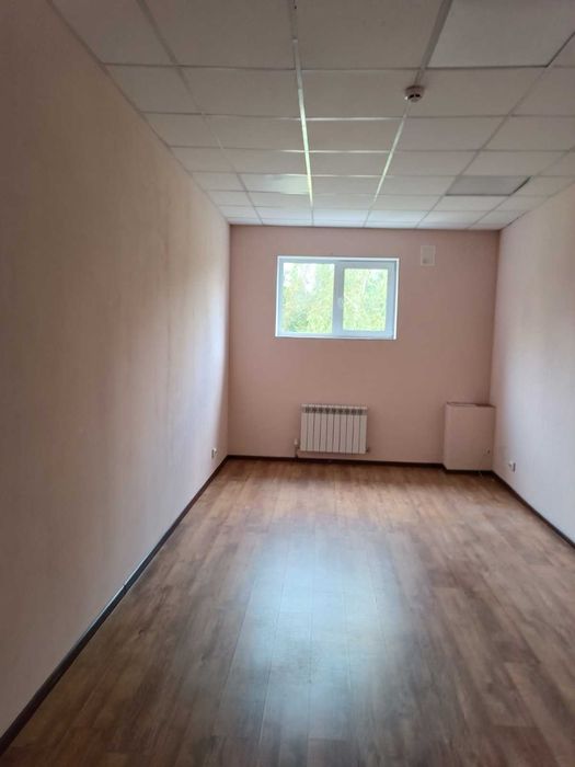 Оренда офісу 19,1 кв.м, Святошинський р-н, вул Підлісна, 1