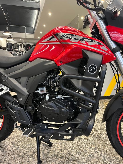 VORTEX RX1 125 cc de 2022 em Óptimo estado com 3 malas e Crashbars