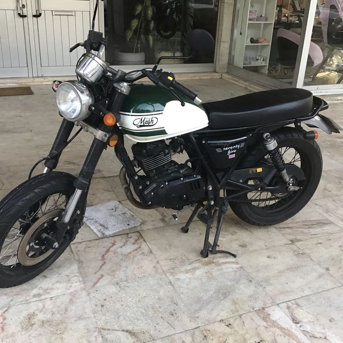 Moto mash 125 cc 1000€ este fim de semana
