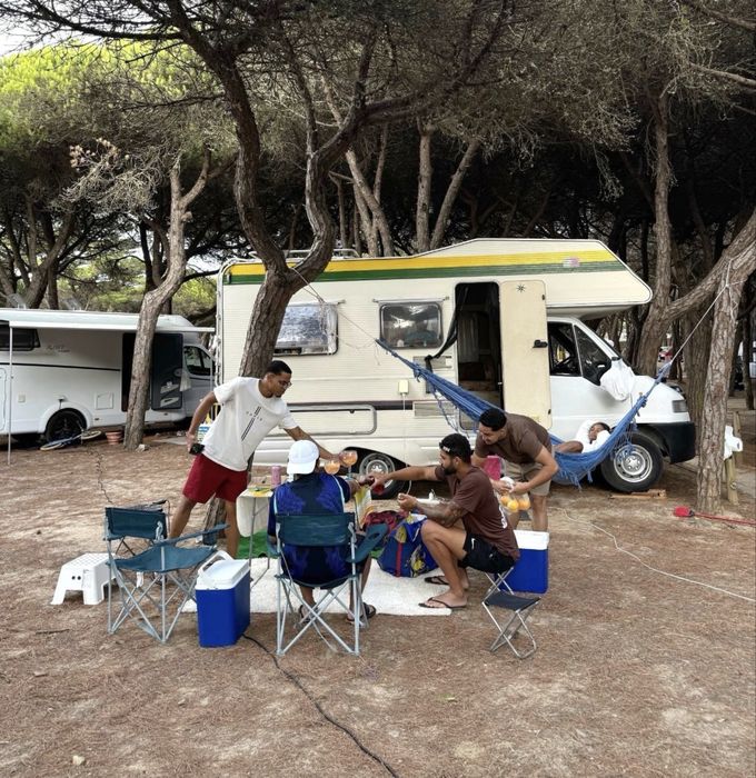 Autocaravana Ducato  Capuchino - 5 passageiros  para viagens ou morada