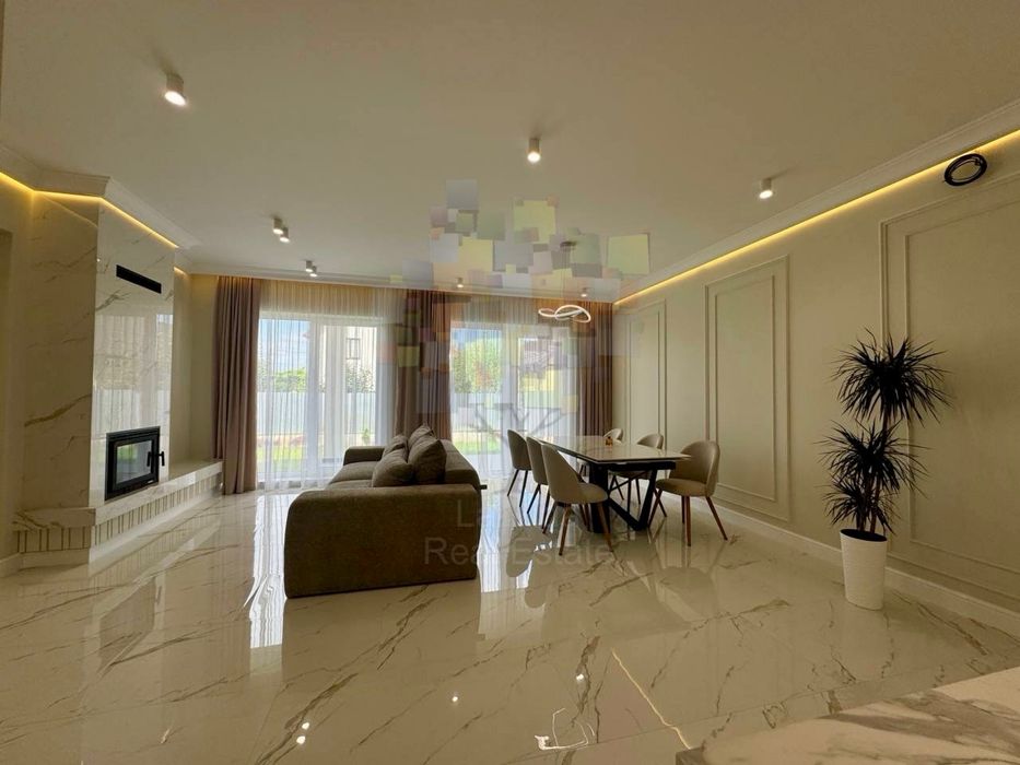 Продаж Дуплексу//Продаж будинку/Котедж/Загорська/175 м2 /Територія