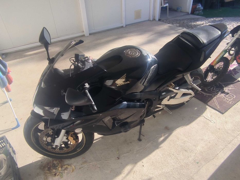 Vendo HONDA CBR 600RR 2003
