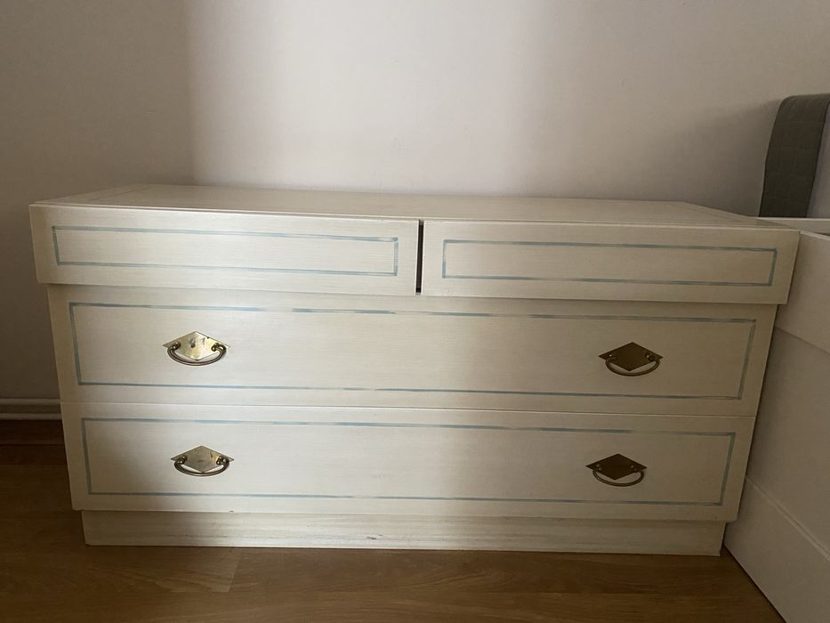 Komoda vintage z 4 szufladami