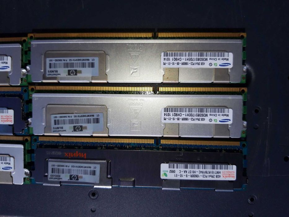 RAM 4GB 2Rx4 PC3-10600R-09-10-E1
