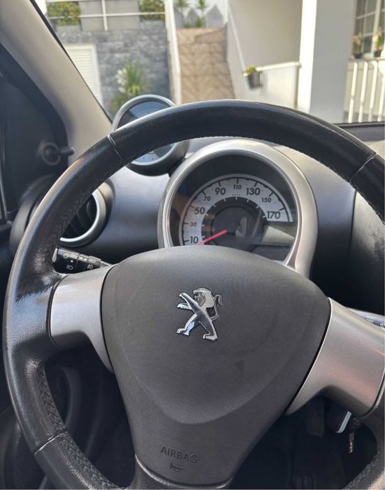 Peugeot 107 — fotografia 9