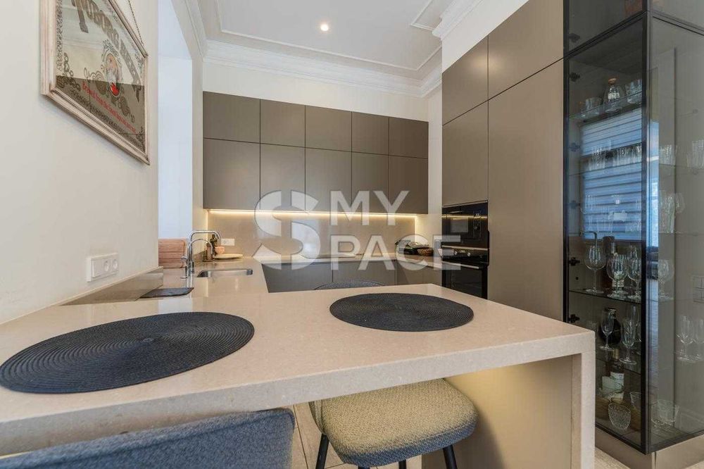 Дом по адресу бульвар Дружбы Народов (площадь 450 м²) - Atlanta.ua - фото 2