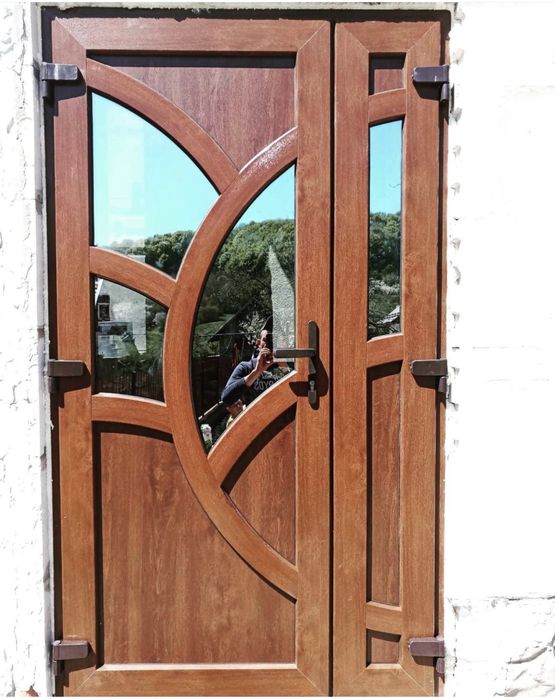 Вікна Двері Гаражні Ворота