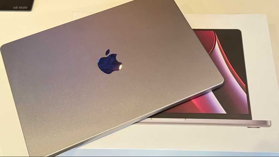 MacBook Pro, 14” M2 Pro 16/1TB