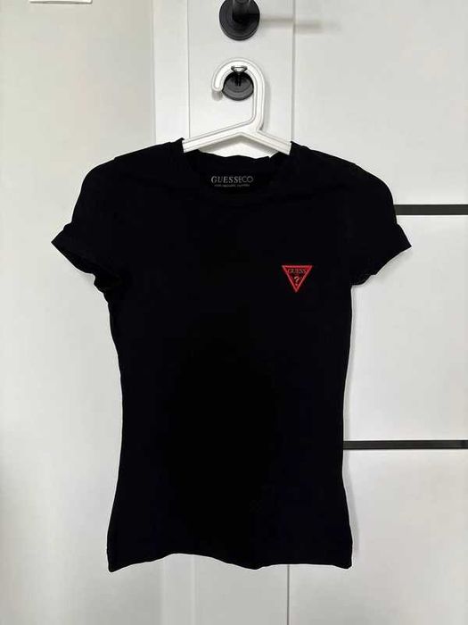 T-shirt damski guess