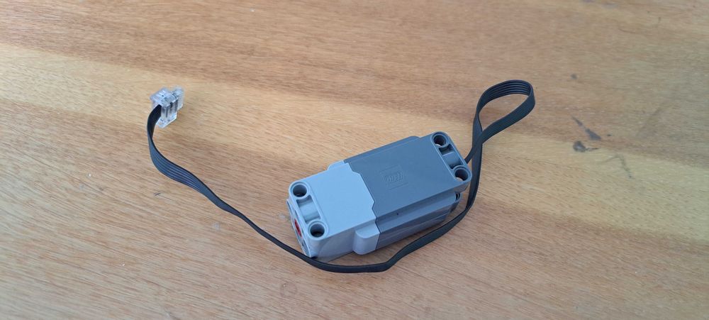 LEGO 88013 – Technic Large Motor Powered Up