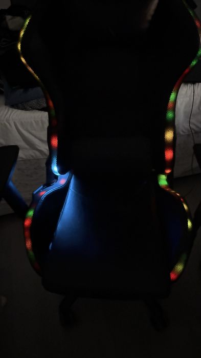 Cadeira Gamer Alpha Gamer com Luzes LED RGB – Preta
