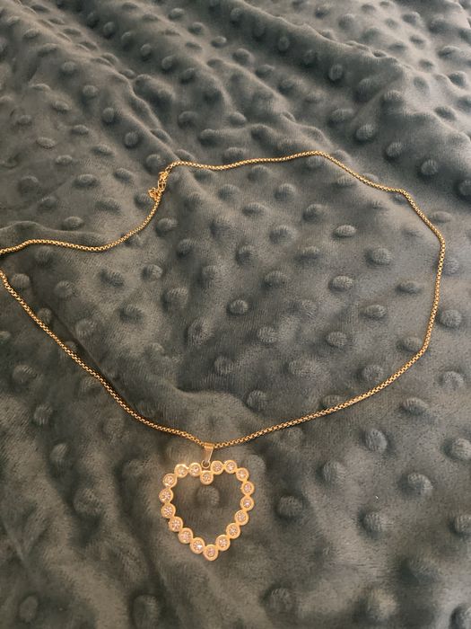 Łancuszek damski z sercem