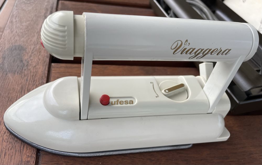 Mini Travel Iron - UFESA64552771484545120