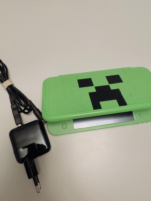 Konsola Nintendo New 2DS XL Minecraft