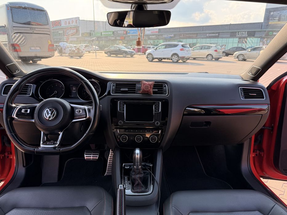 Volkswagen Jetta 2016