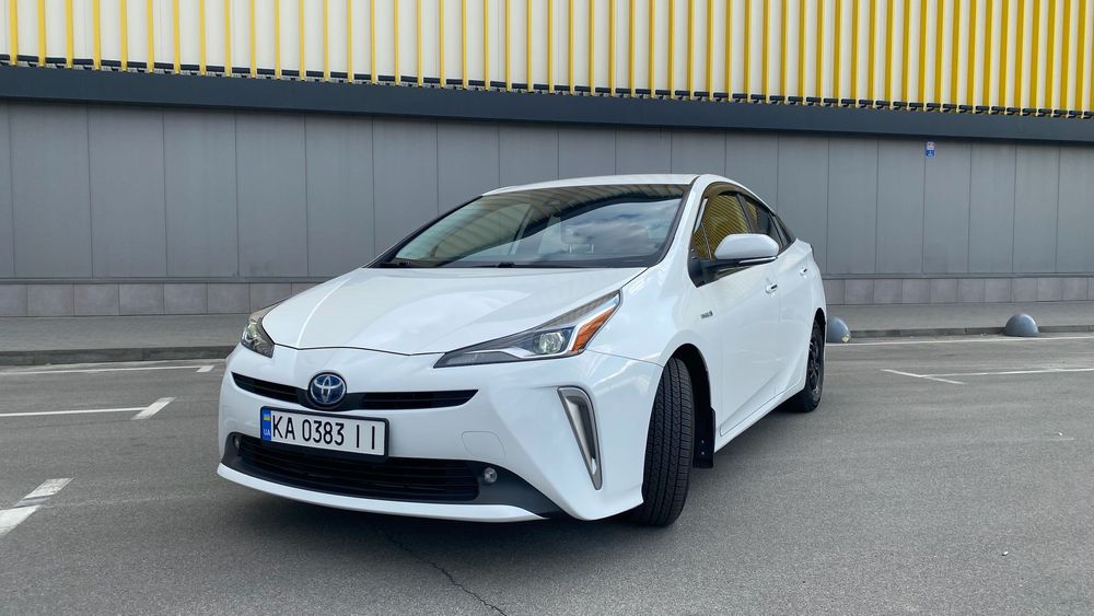 Toyota Prius Hybrid 2020 AWD 4x4