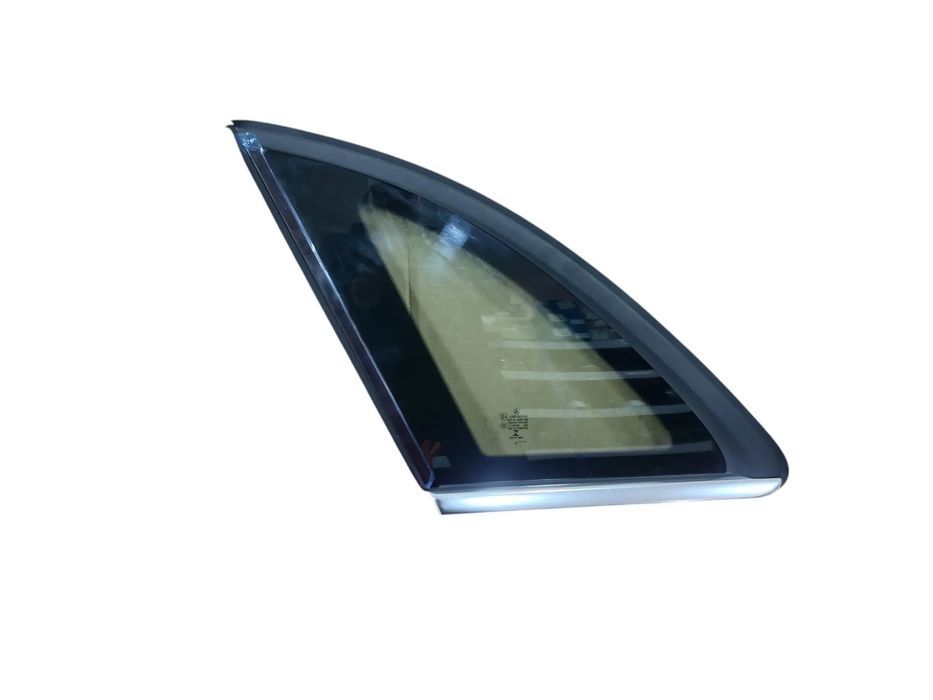 Vidro Novo Triangular Ilharga Esq Mercede Classe B W246