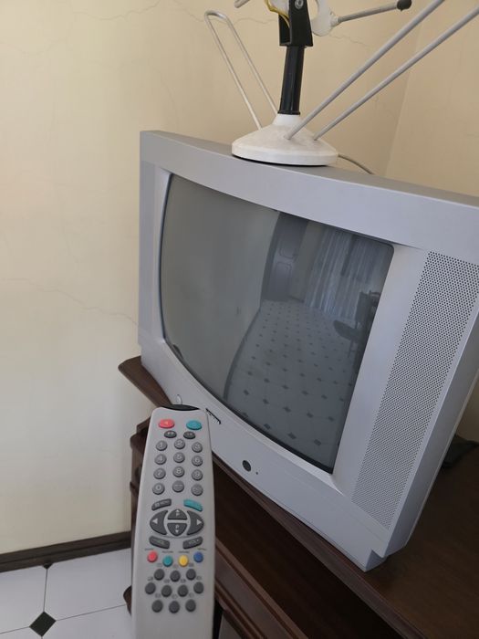 TV com comando - Electronia