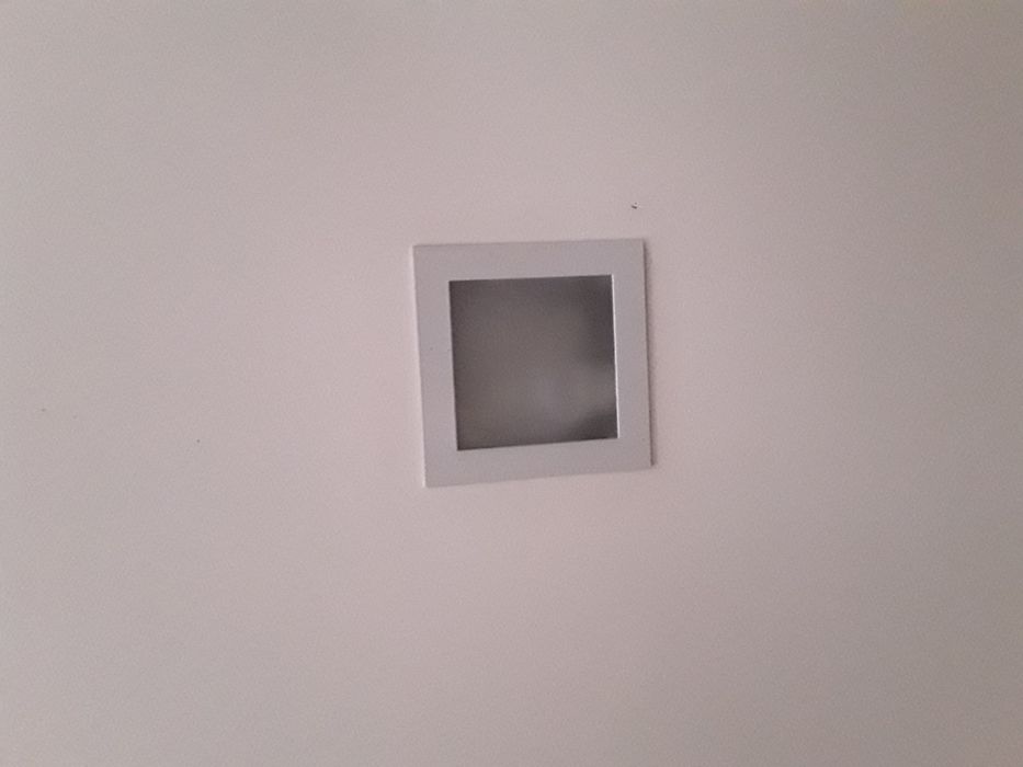 Candeeiro de embutir