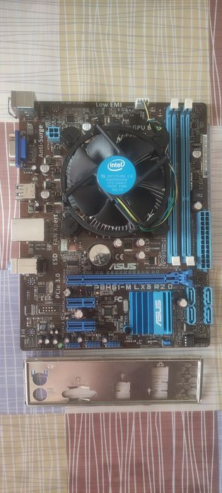 Материнская плата Asus P8H61-M LX3 R2.0