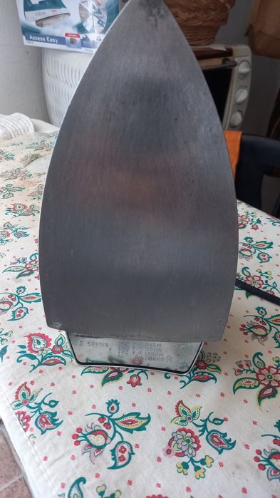 Ferro de engomar Rowenta64750657132546122