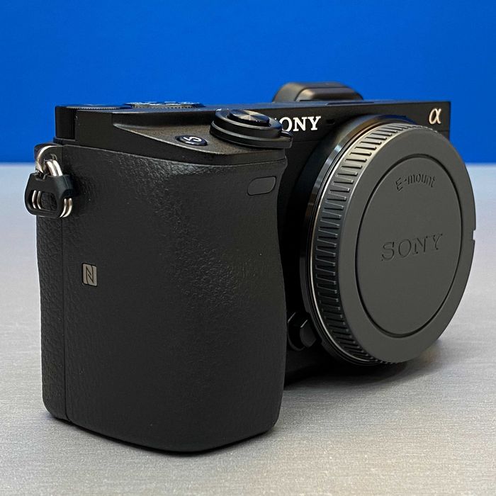 Sony Alpha A6400 (Corpo) - 24.2MP