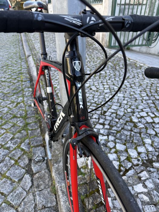 Bicicleta estadra Trek Domane Carbono