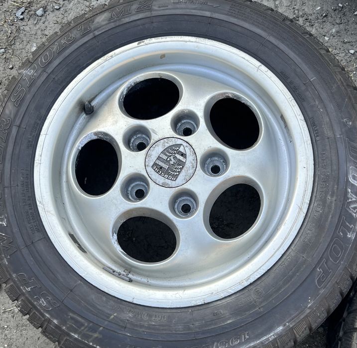 Oryginalne felgi Porsche 924 944