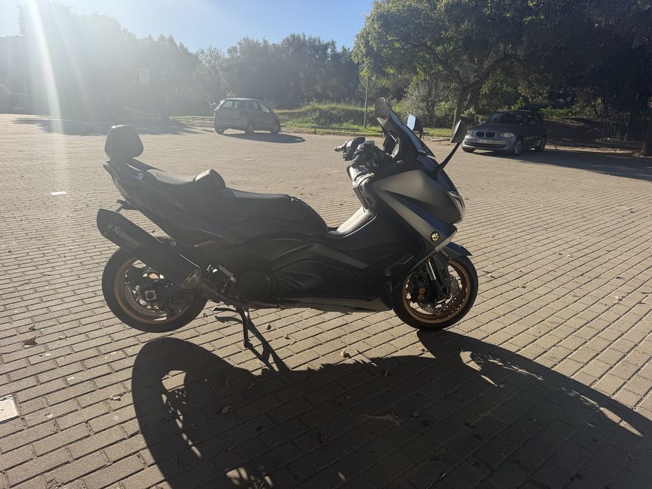 Yamaha T-Max 530 Iron Max